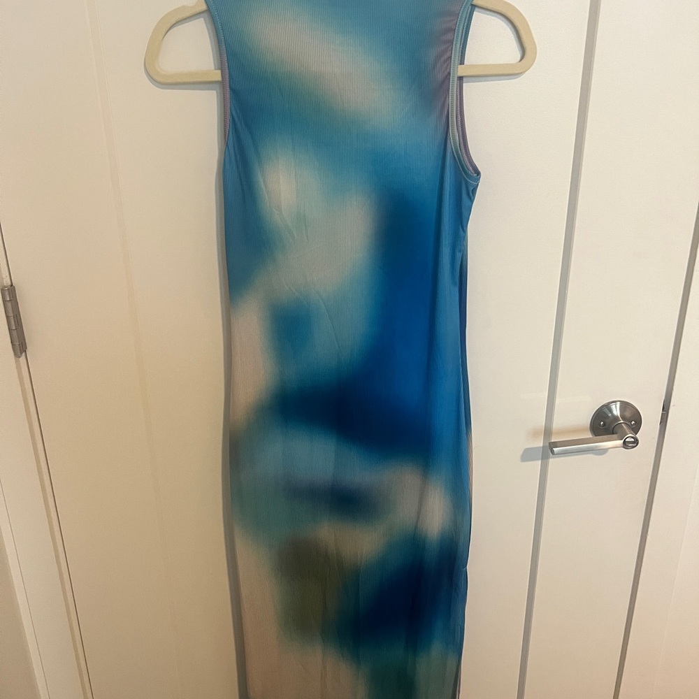 Sundress - Picture 2 of 2